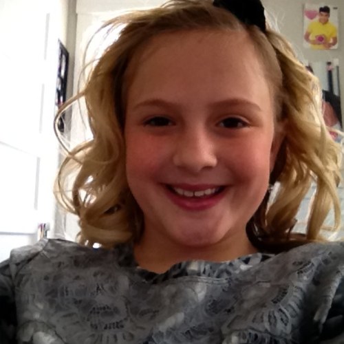 I like basketball and hockey and soft ball and like to have fun i love degrassi