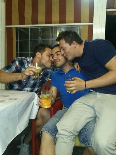 rng034's profile picture. 