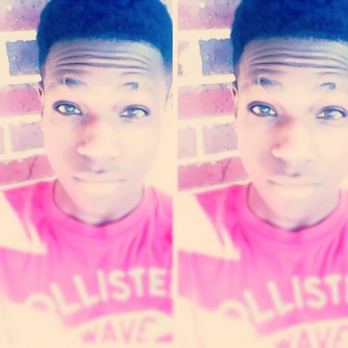 Ayeee ! F A Bio , Follow Me And Get Followedd Back !