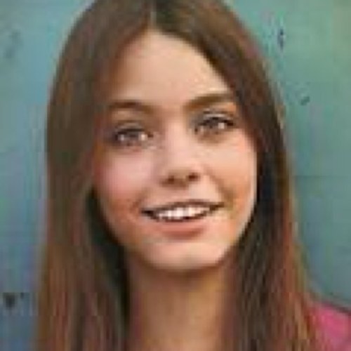 Hi, my name is Laurie! I'm in a band called the Partridge Family with my brothers and sister!