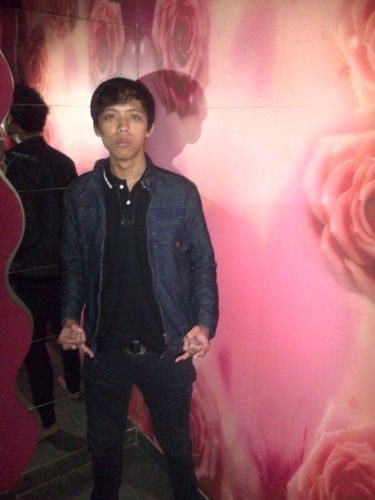 Official Twitter of Erik Villanova, Just an Ordinary Boy, Tempatku Lahir Penuh Derita dan Cerita | Just follow & I'll Follow Back