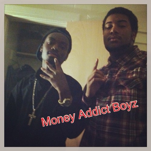Comin out of 4ten's Young and Paid camp is Money Addict Boyz @RayTheRula & @Bingo693 .... These boyz were made to takeova the game .... Experience The Take Ova
