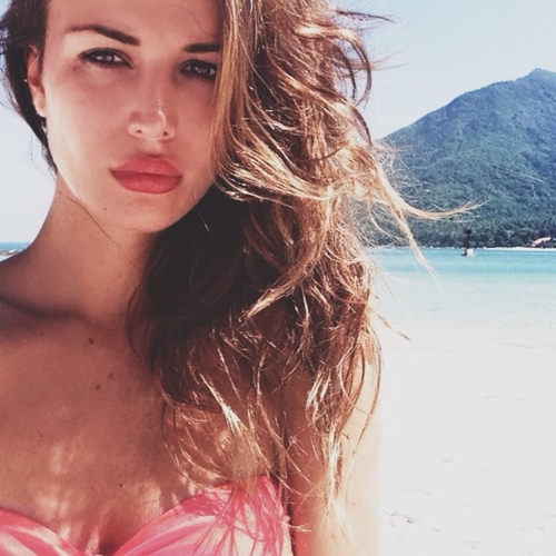 spoil_ed_rotten's profile picture. 