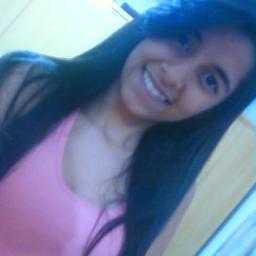 Respeito pelo próximo com satisfação e amor, independente de quem for, não importando sua cor. #15anos #irmã@_nubyarebecca #Skaters'