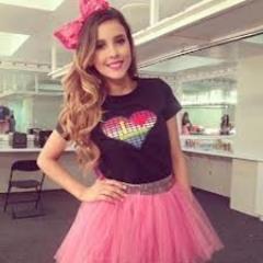 мι вισgяαƒια єѕ мι νι∂α єѕ єℓℓα @SoyPaulinaGoto єℓ ℓα мєנσя ℓα qυιєяσ #ριηк тєαм єℓ #яσѕα ησ єѕ ѕσℓσ υη ¢σℓσя ѕι ησ υηα #α¢тιтυ∂  ♥♥   Me sigue @criscampocasso