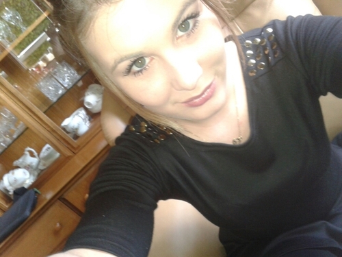 live life happy #teamfollowback