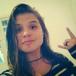 Sou linda mesmo, me ame. (: