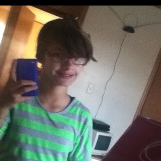 i'm 11 years young  i like boys i'm cute smart and i luv babies :)