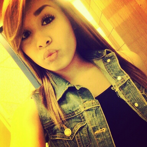 Nicole_AyPapi Profile Picture