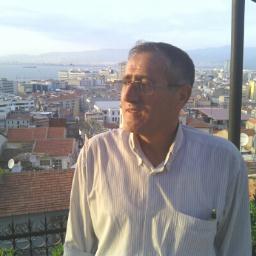 Emekli Devlet Memuru.