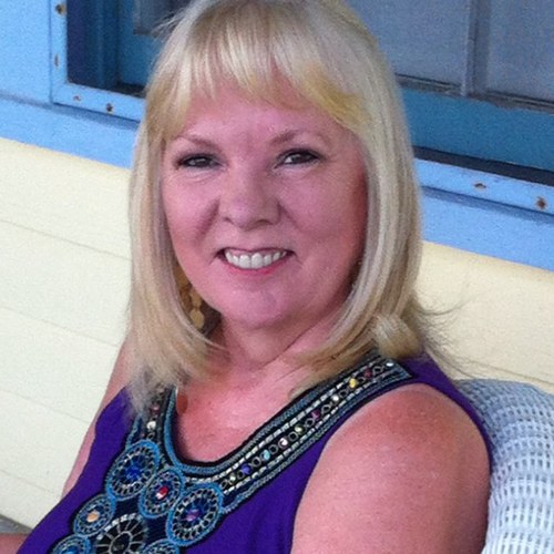 Wife, Mother, Grandmother, friend & educator!  Love life, people & looking for the best in everything!