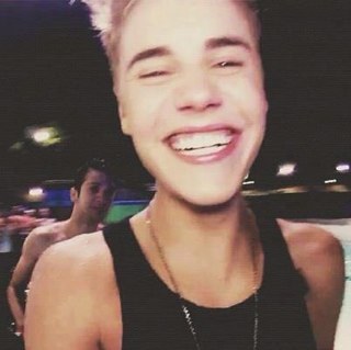 Justin is an inspiration to me, is my pride. believe in him.