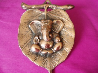 WebCashHowTo's profile picture. I help businesses increase their revenue & individuals make more money online. Get my free e-course on article and affiliate marketing.