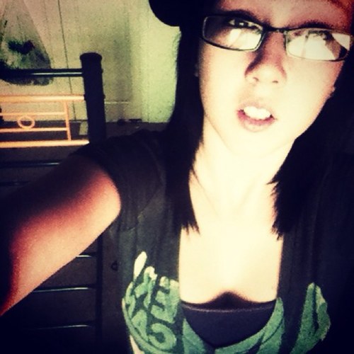 i like dope ;p and my boyfriend kbyyyee ;*