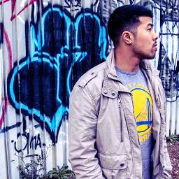 Graphic/Web Designer | Editor | IT | 
Creative Key Film and Design
Instagram: peterdooo

http://t.co/PCUGmItVjo