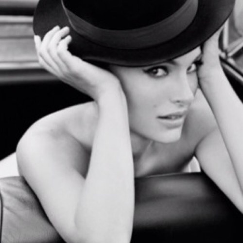 Science maniac, learning NEW things, S.H.I.E.L.D can't have my stuff.. wannabe kickbutt goddess, Thor's future wife. {RP}