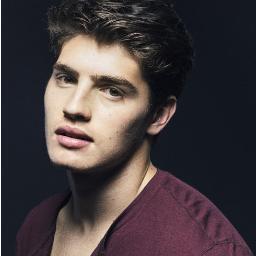 Twitter do Fã Clube brasileiro, dedicado a informações/noticias sobre o ator Gregg Sulkin. Siga e conheça mais. #TeamSulkin