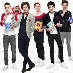 Please follow me @NiallOfficial @Harry_Styles @Real_Liam_Payne @zaynmalik @Louis_Tomlinson you make me happy