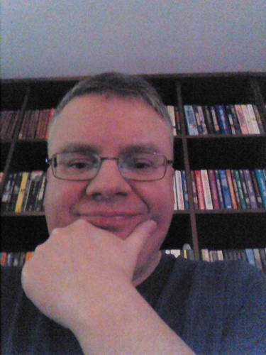 Bookseller, nerd, uncle. Probably not in that order. He/him.