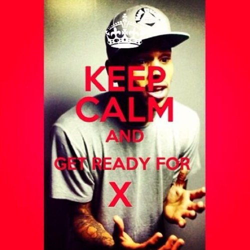 Hi I'm Laura ! I love #teambreezy in LOVE with the one only Chris Brown!Take one day at a time so life can be fresh everyday and please follow me :) Irish