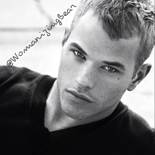 Badass teddy bear you all know and love, with a twist. [18+MC:RP:Twilight: #Single:Broken]