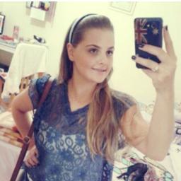 gabriela_avelar's profile picture. 