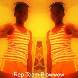 ♫Now he wants a Photo You already kno tho You Only Live Once That's the motto nigga Y.O.L.O♫ 
And For me turn my button BLUE