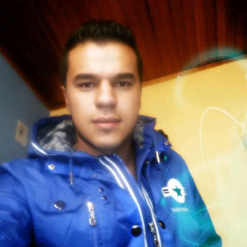 danilonchis's profile picture. ..... BBM 29C2D41B .....