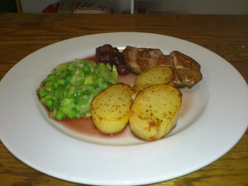 co_sander's profile picture. wanna chat