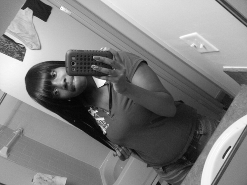 its only me and my unborn De'marii we only got eachother