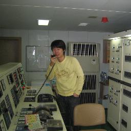 ZhangRothschild's profile picture. 