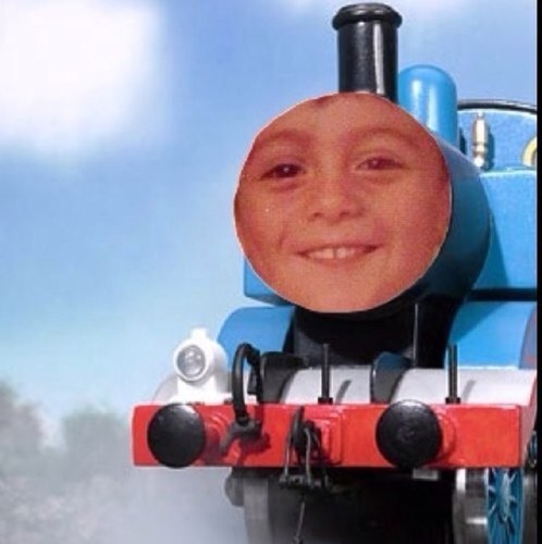 AllThingsDaley's profile picture. there's three of us, there's three amigos....you do the math. p.s they all follow us cos they want our booty's. mwah x