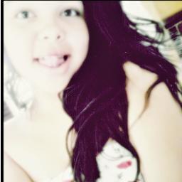 Hahahaha , A complicada , dificil de entender , a chata , a furiosaaa Prazeer : Euu , heheheh Luan Santana Sóo Meeuu ;* 33