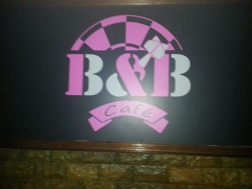 PubByB's profile picture. cafeteria,pub y diversion todo el año!