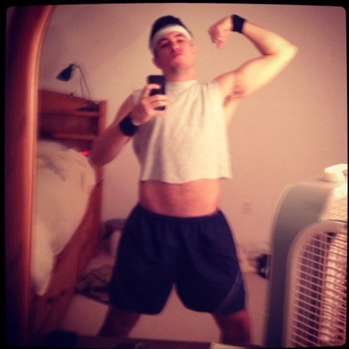 tadmil13's profile picture. I'll be your entertainment for the evening.