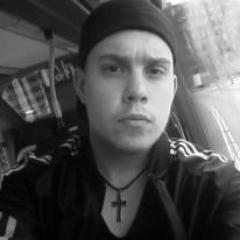 idolen_'s profile picture. 