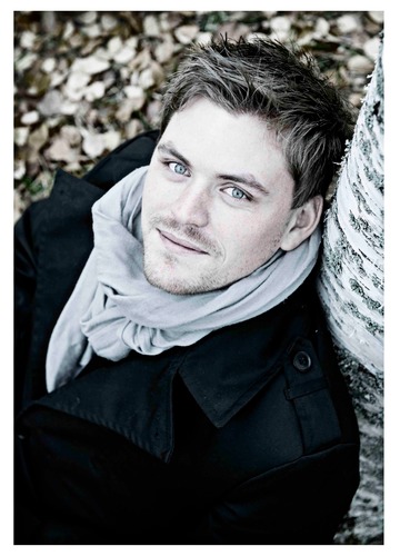 RolfFindsrud's profile picture. Entrepreneur and co-founder of TAG#design, Bundys and Duplus.