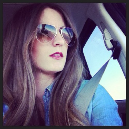 Midwest gal, my dog is my baby, blog follower and lover of life!