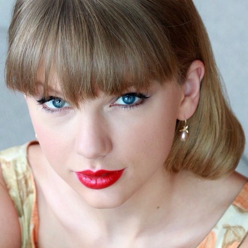skhs2424/taylor swift/bruno mars/one direction love♡
