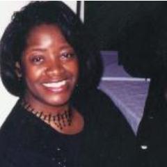 RoseMLove's profile picture. 