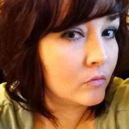 Momlog's profile picture. Now the infamous rambling of a mommy