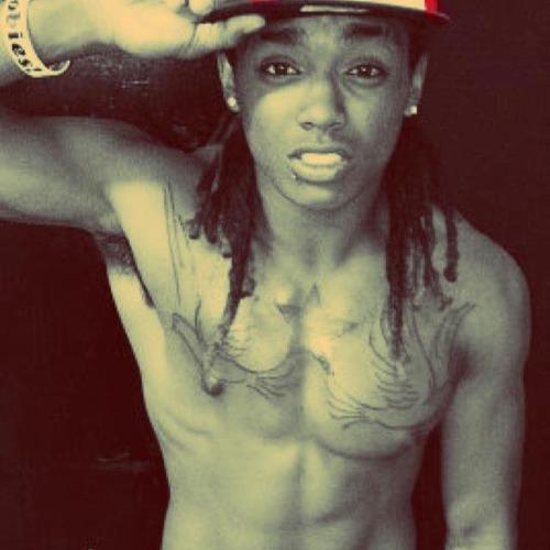 Marcio, 18 || I just be tweeting everything so follow me or not. Either love me or leave me alone. M(-_-)K✌ #GOD✞ #Blessed✞