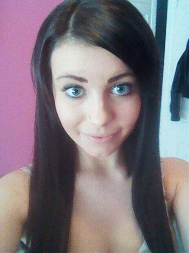 poppy_finch's profile picture. I'm Poppy facebook is for judgmental cunts , Twitter is for people who don't give a fuck. Fucking shit up since 1995