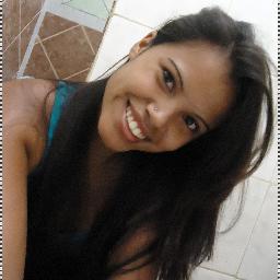 Aprendi que na vida, temos que viver um dia após o outro sem pressa e com vontade de ser feliz... Ter força pra lutar sempre !!