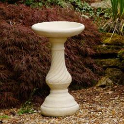 Exquisite stone garden ornaments, hand made locally for a truly beautiful Garden: Tel: 01777 870444