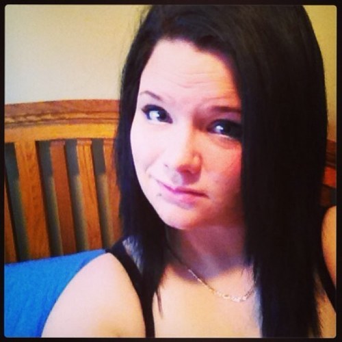 aliciarigby's profile picture. 💄💑🐶🍹🍰☀️😀🍎