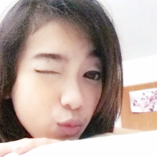Hi* ... U can call me Miou ...I do not play often, Twitter. But if you want to know me add to that http://t.co/NhsNzOuN6u  na ka :)