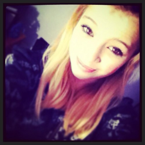 FKerik's profile picture. Hia names faith. I am 13 and love to have fun with friends follow me i will follow back