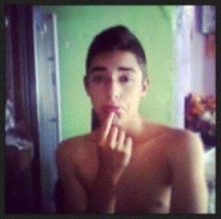 Minha antiga conta foi roubada, tive que fazer outra. Segue ae que eu sigo de volta ;)