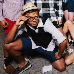 The unofficial Kimani Smalls parody account.